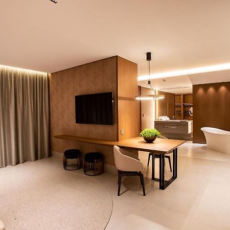 Amazon Aeroporto Hotel Cuiabá Eksteriør billede
