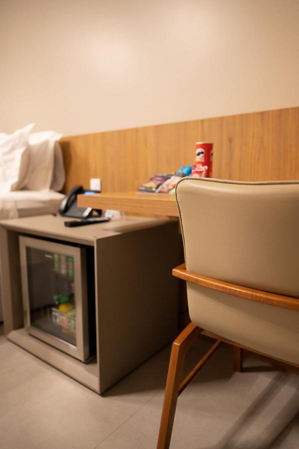 Amazon Aeroporto Hotel Cuiabá Eksteriør billede